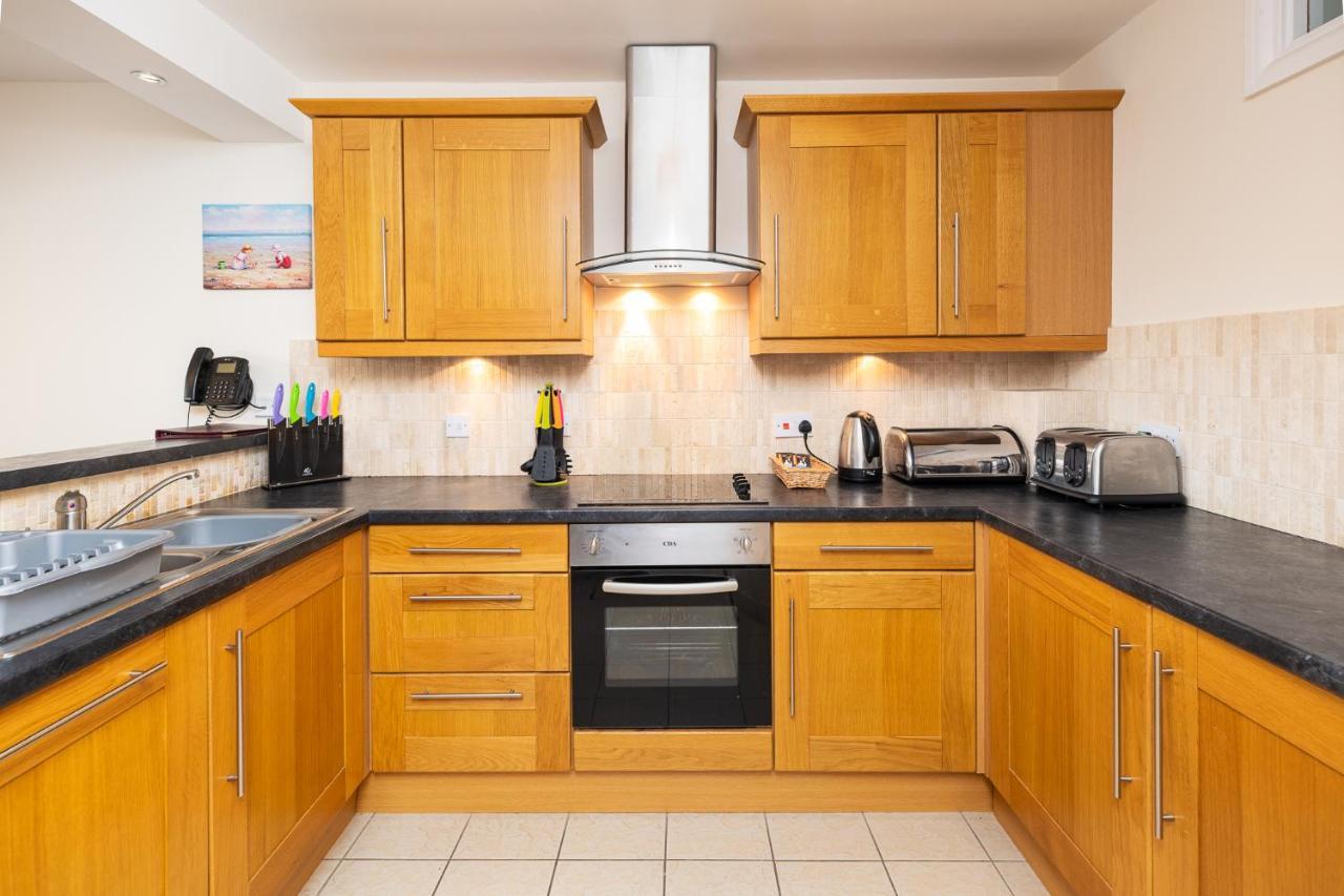 West Beach - Holiday Apartments Westward Ho!  Ngoại thất bức ảnh